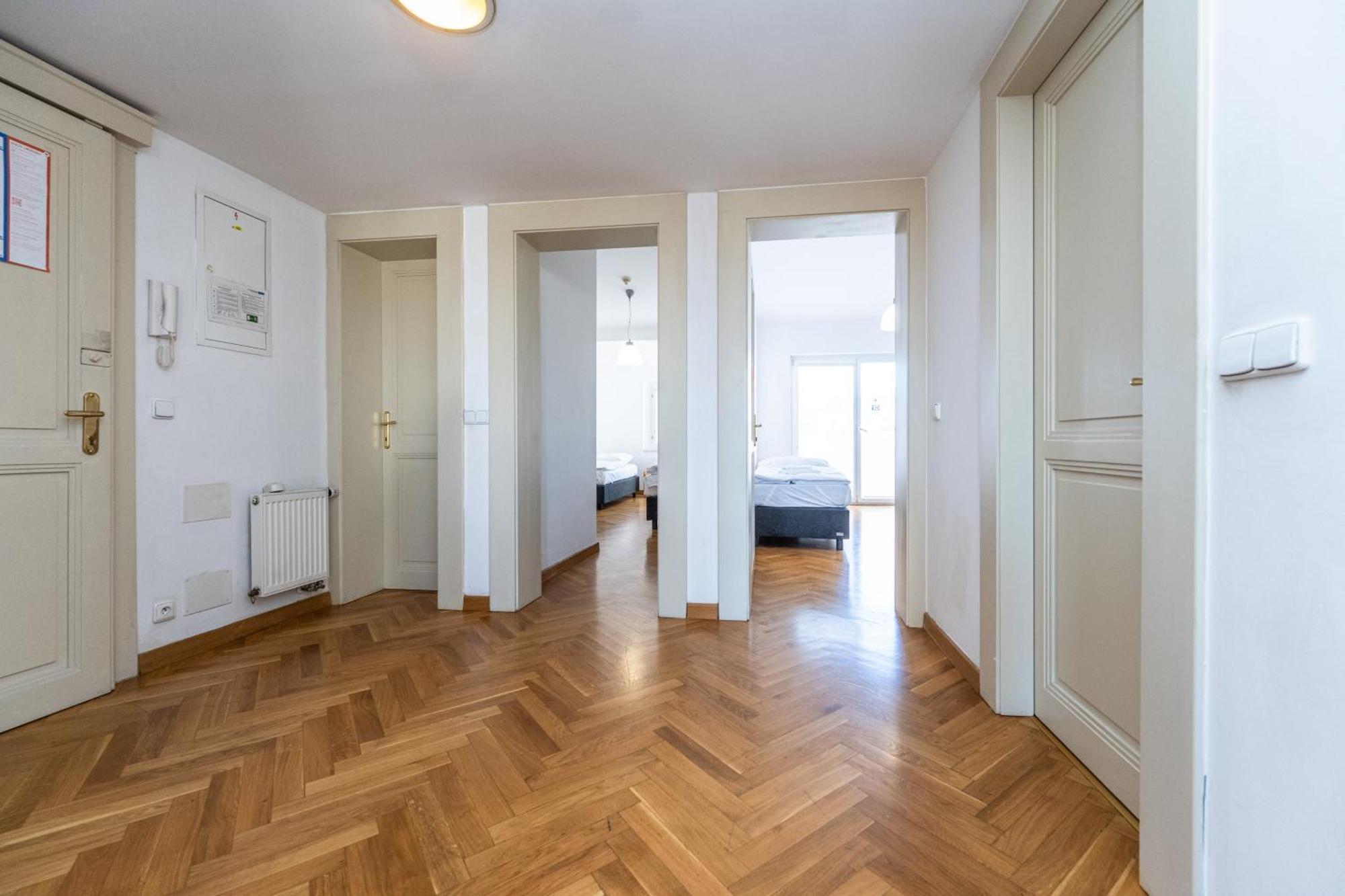 Jiriho Z Podebrad Apartments Prague Exterior photo