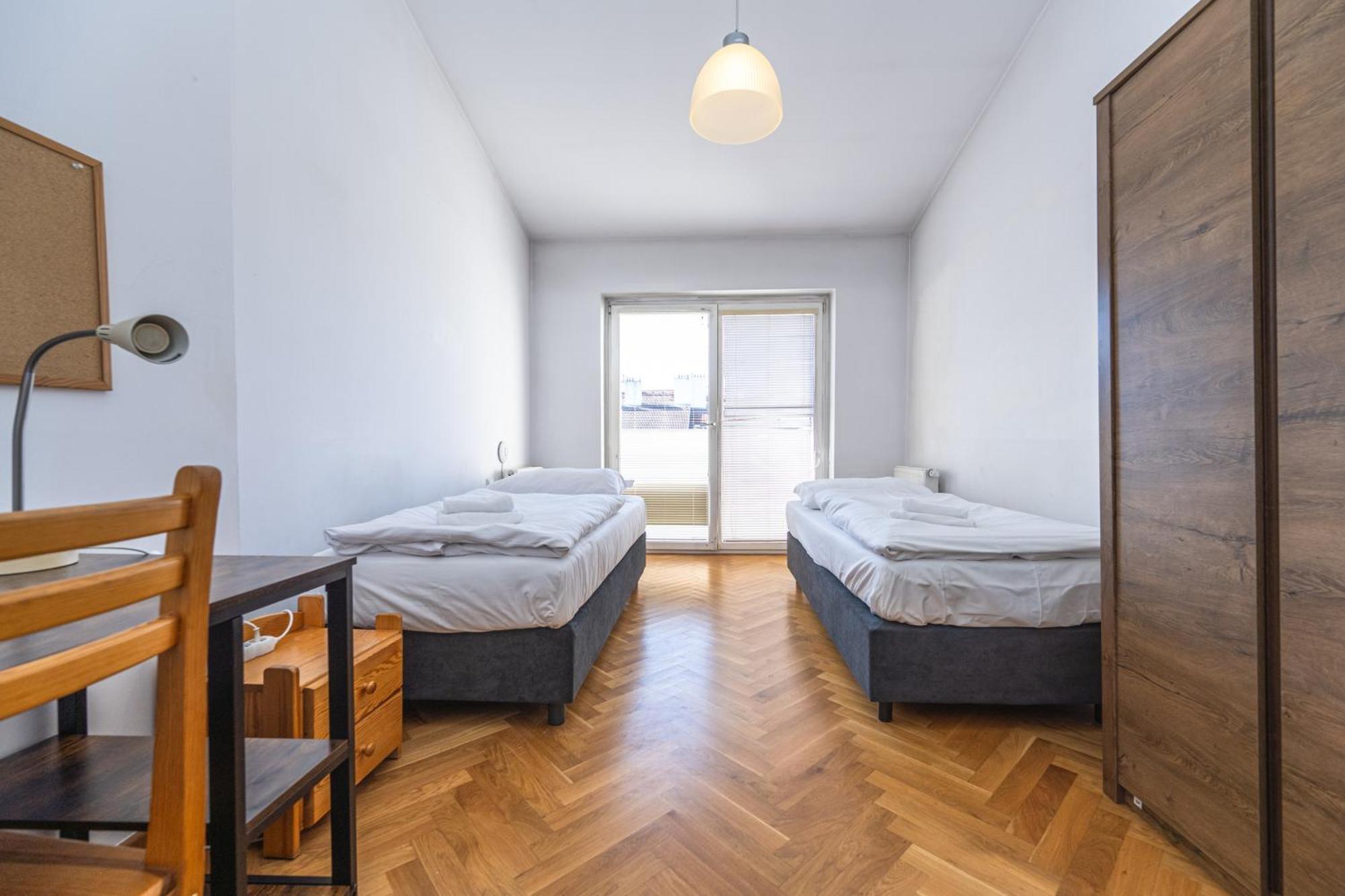 Jiriho Z Podebrad Apartments Prague Exterior photo